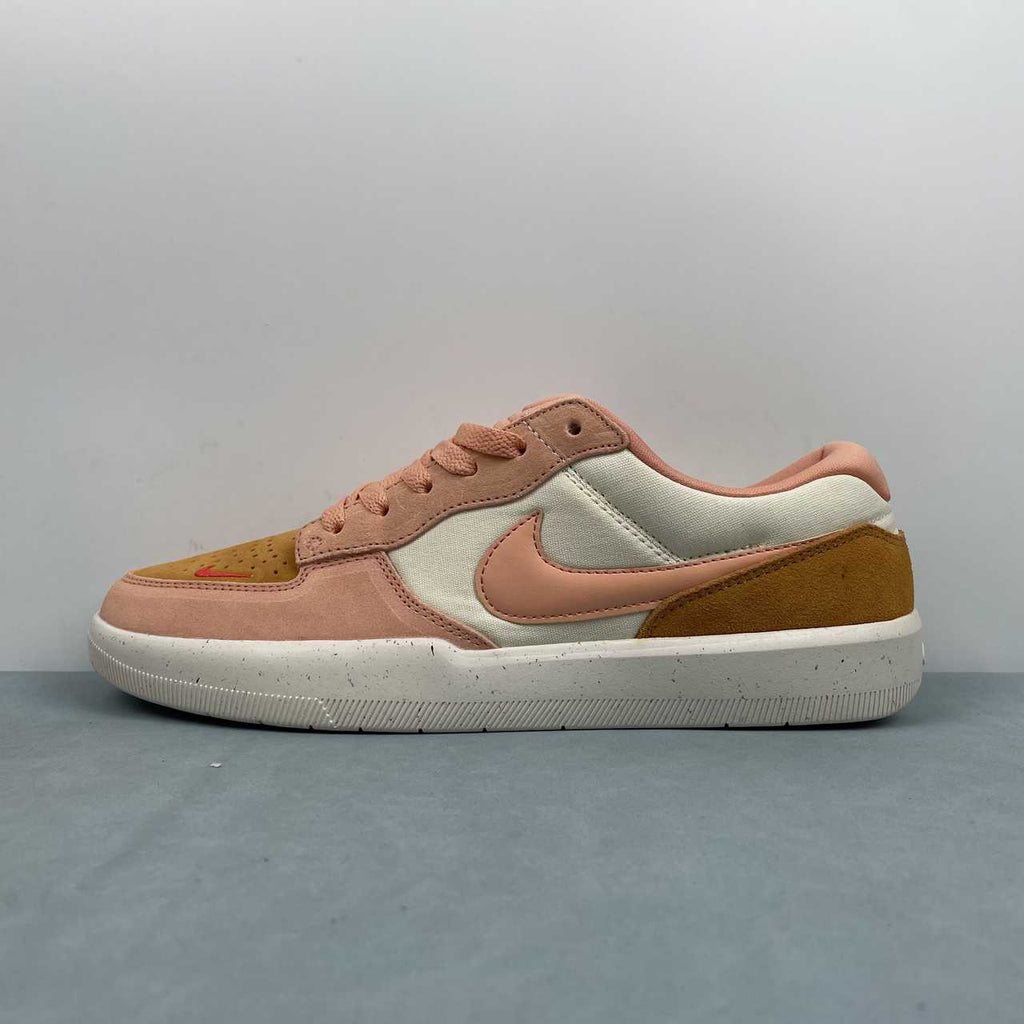 Nike SB Force   Low-Top Sneakers – Pink, Tan & Cream