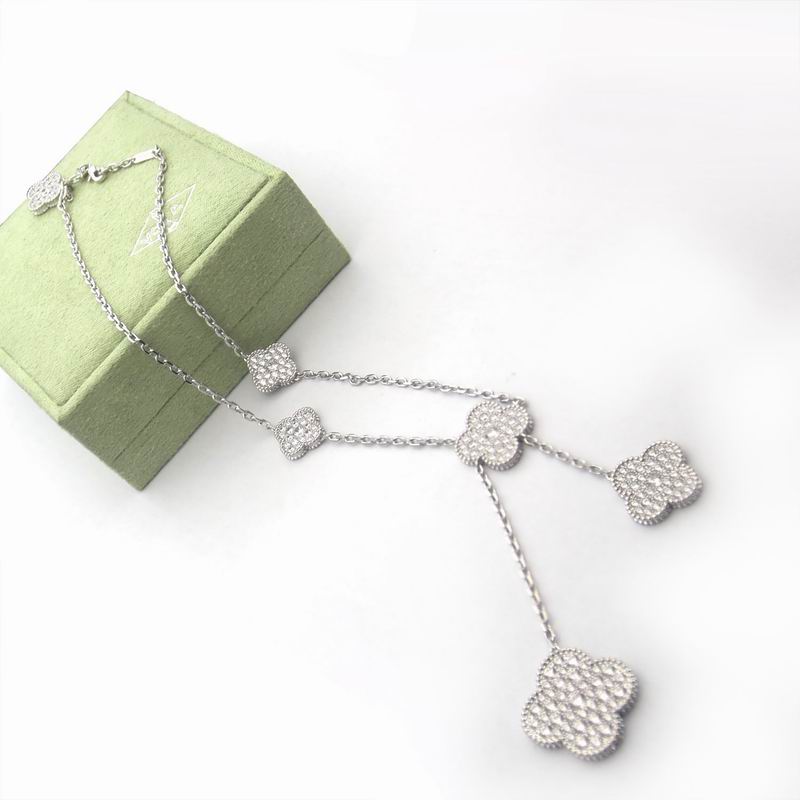 Van Cleef & Arpels Clover-Motif Drop Necklace