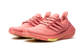 ULTRABOOST 21 WMNS "Hazy Rose" FY0426