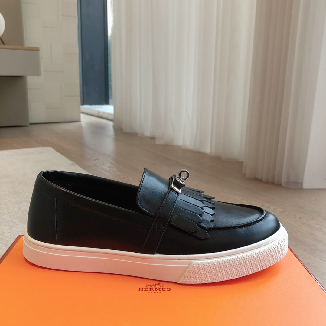 HERMES GAME SLIP-ON SNEAKER BLACK WITH TASSELS CALFSKIN