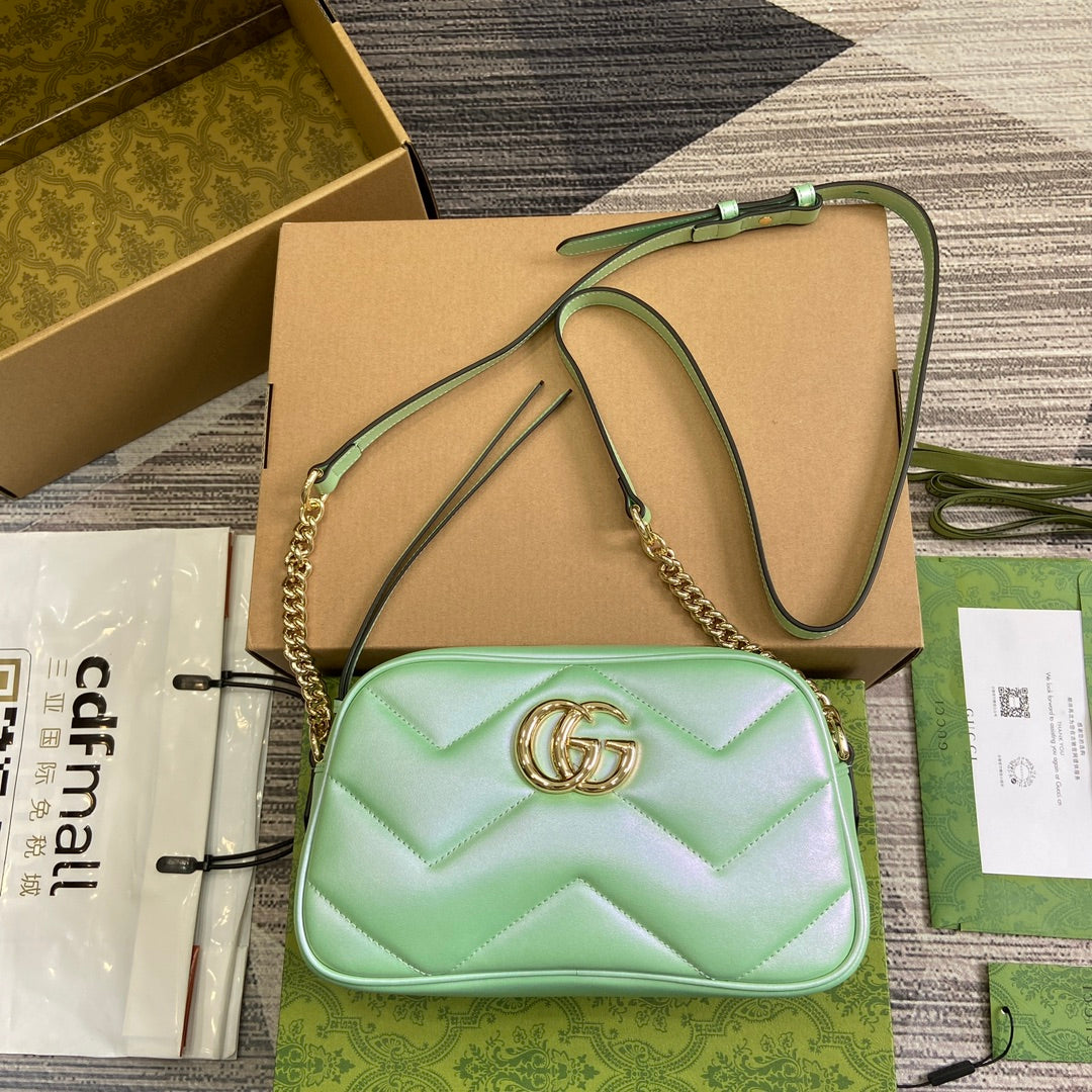 GUCCI MARMONT 24 SMALL MATELASSÉ SHOULDER BAG GREEN IRIDESCENT CALFSKIN