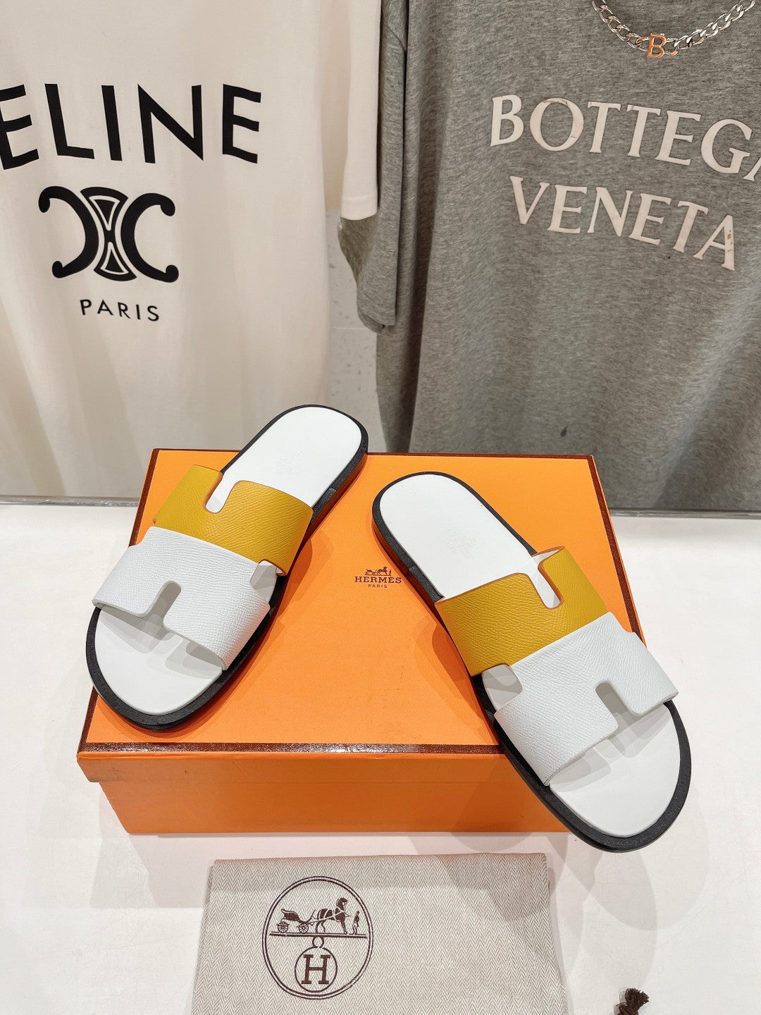 HERMES IZMIR SANDAL WHITE MIX YELLOW LAMBSKIN